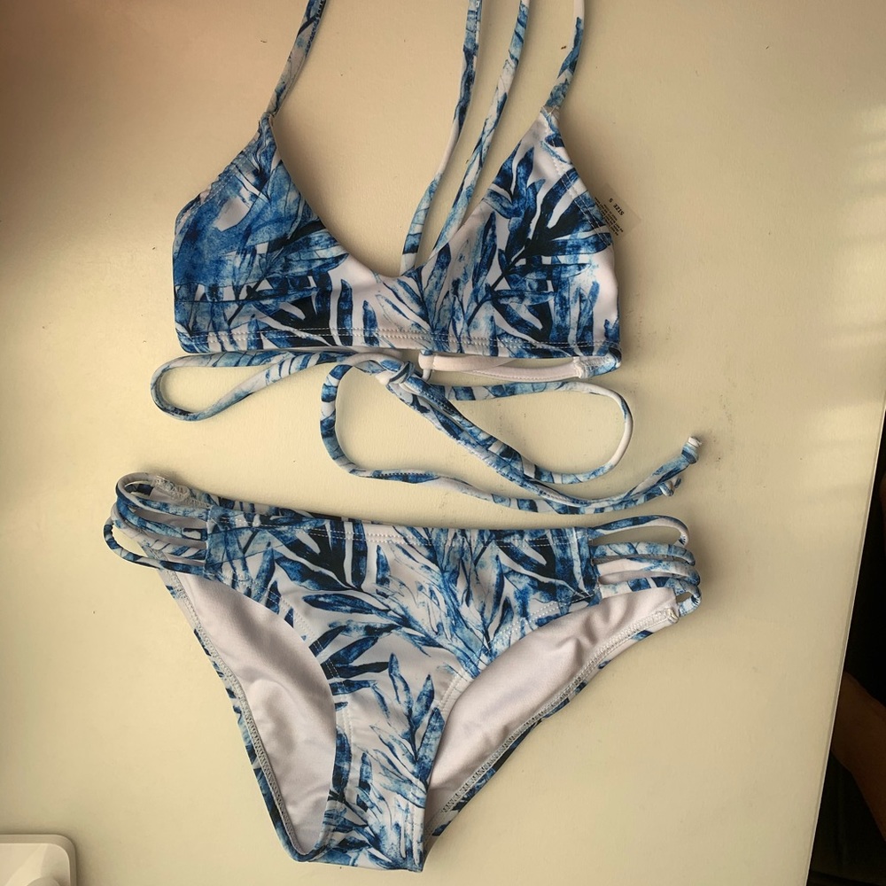 Girls bikini